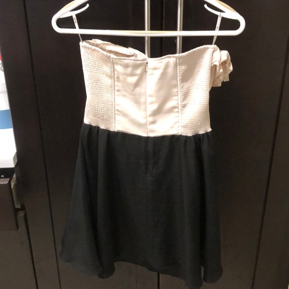 Strapless Party Dress - Picture 3 of 3